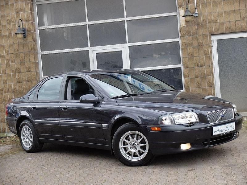Grau Gebraucht 2000 Volvo S80 Limousine | 6.990 € - Bild 1/4