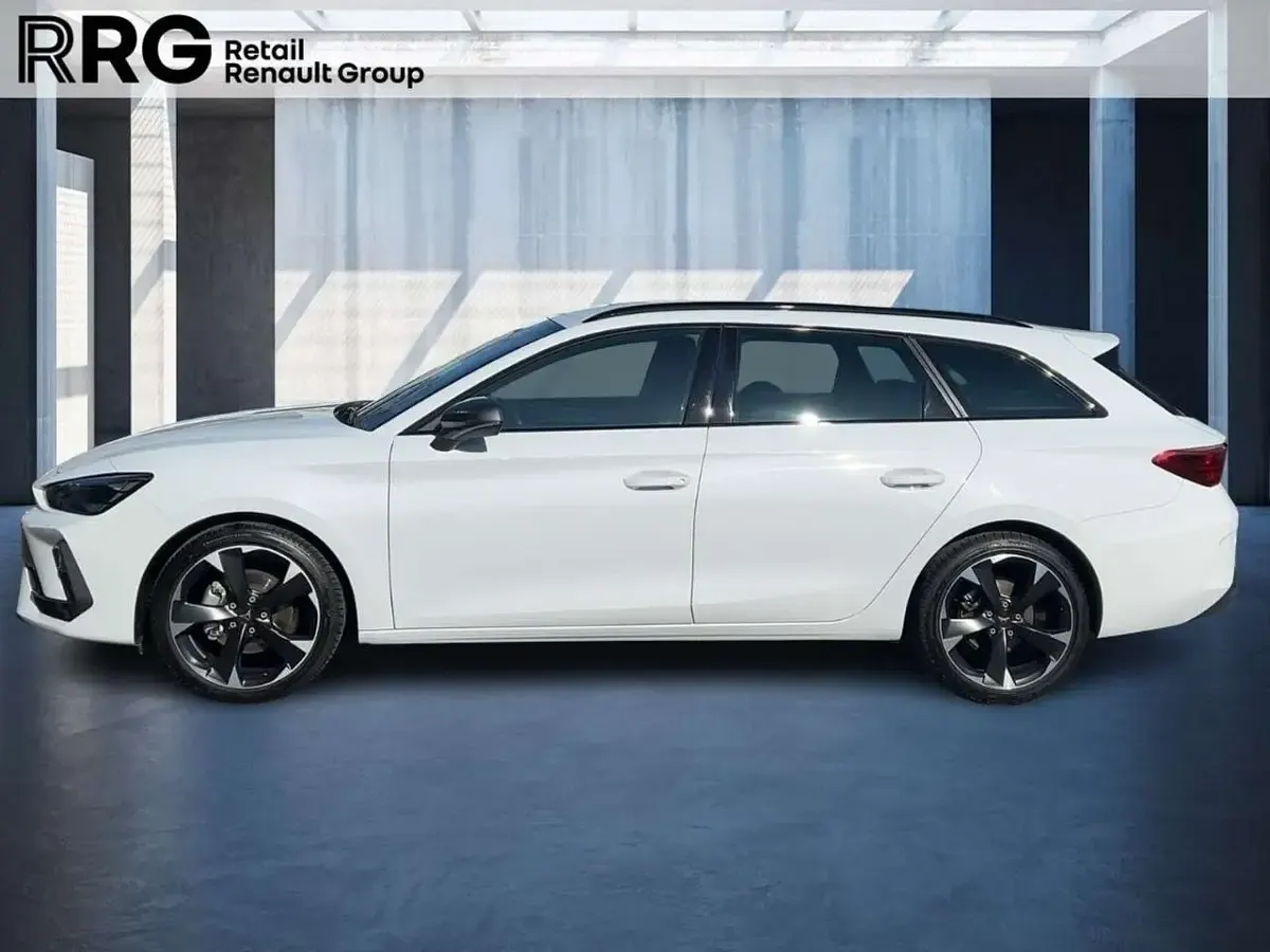 Second-hand Cupra Leon 150 CP (110 kW) 2025 Alb Break