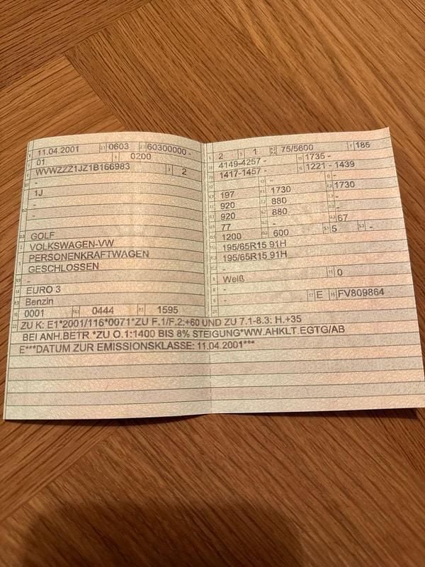 Gebraucht VW Golf IV 100 PS (73 kW) 2001 Weiß Kleinwagen