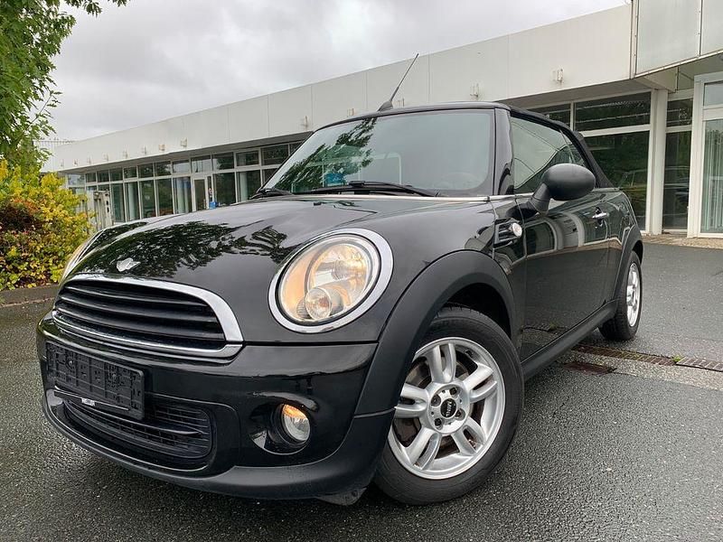 Usata Mini One Cabriolet 98 CV (72 kW) 2012 Nero Cabrio