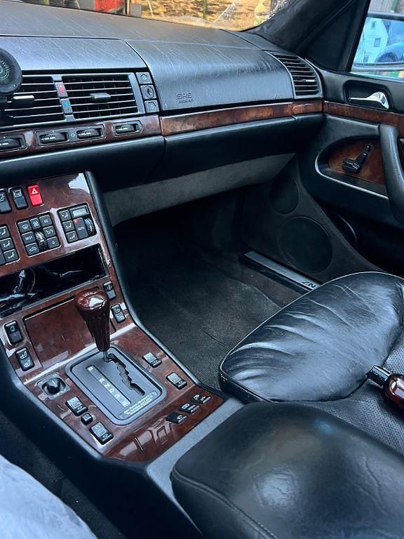 Gebraucht Mercedes S350 150 PS (110 kW) 1994 Grau Limousine