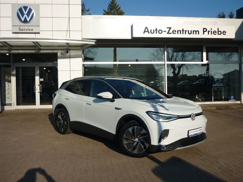 Gletscherweiß metallic Gebraucht 2022 VW ID.4 Pro Performance SUV | 35.690 € (Teuer) - Bild 1/4