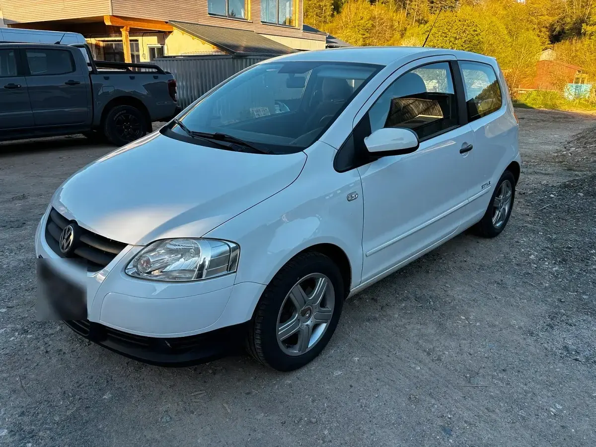 Second-hand VW Fox 60 CP (44 kW) 2011 Alb Hatchback