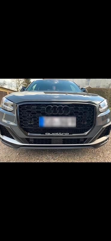 Gebraucht Audi SQ2 300 PS (220 kW) 2019 Grau SUV
