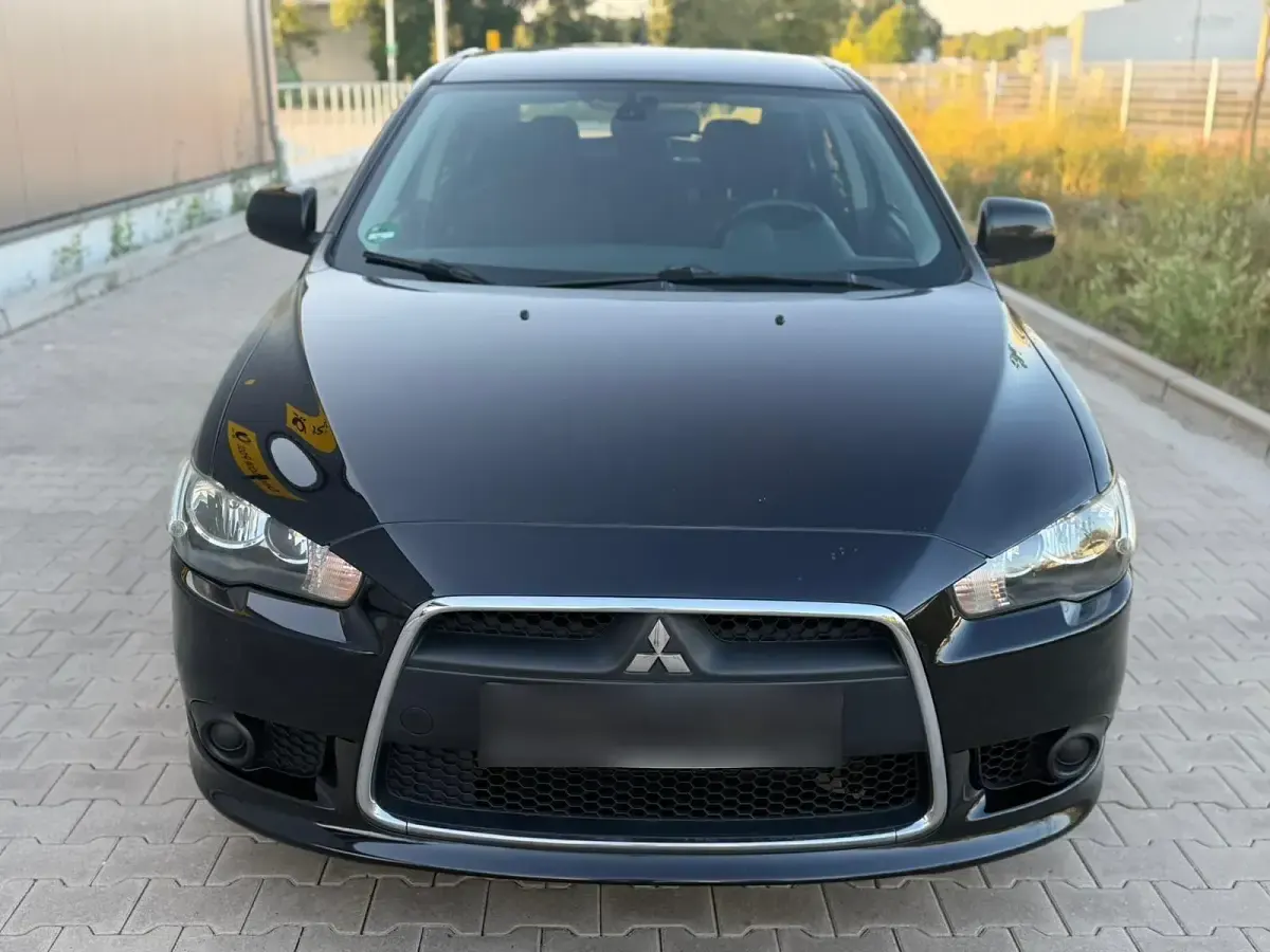 Gebraucht Mitsubishi Lancer 109 PS (80 kW) 2009 Schwarz Limousine