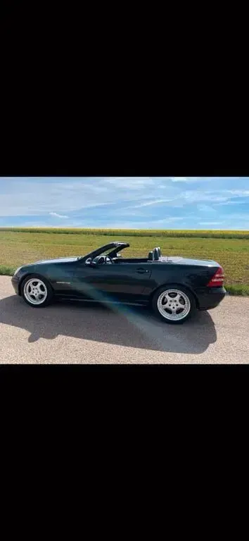 Gebraucht Mercedes SLK200 163 PS (119 kW) 2002 Schwarz Cabrio