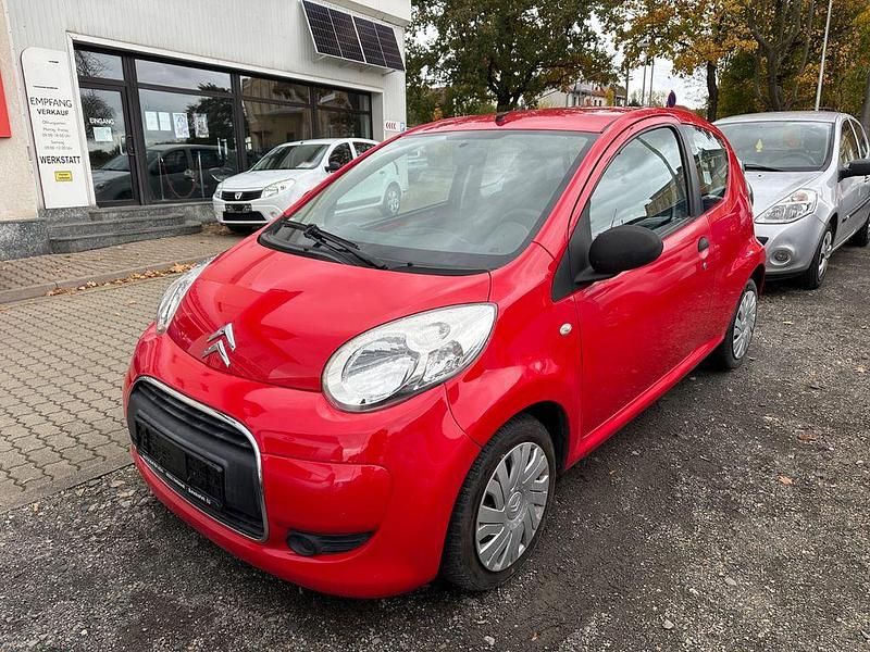 Rot Gebraucht 2007 Citroën C1 Advance Kleinwagen | 2.899 € (Fairer Preis) - Bild 1/4