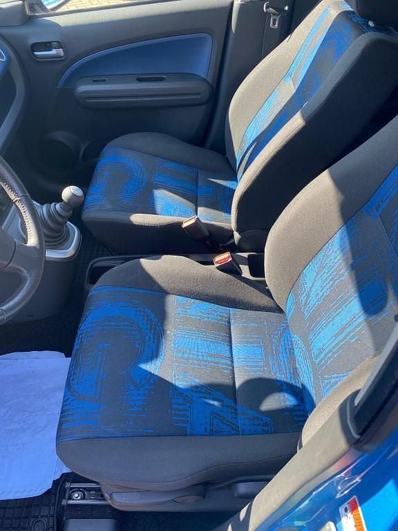 Gebraucht Opel Agila Edition 94 PS (69 kW) 2011 Blau Kleinwagen