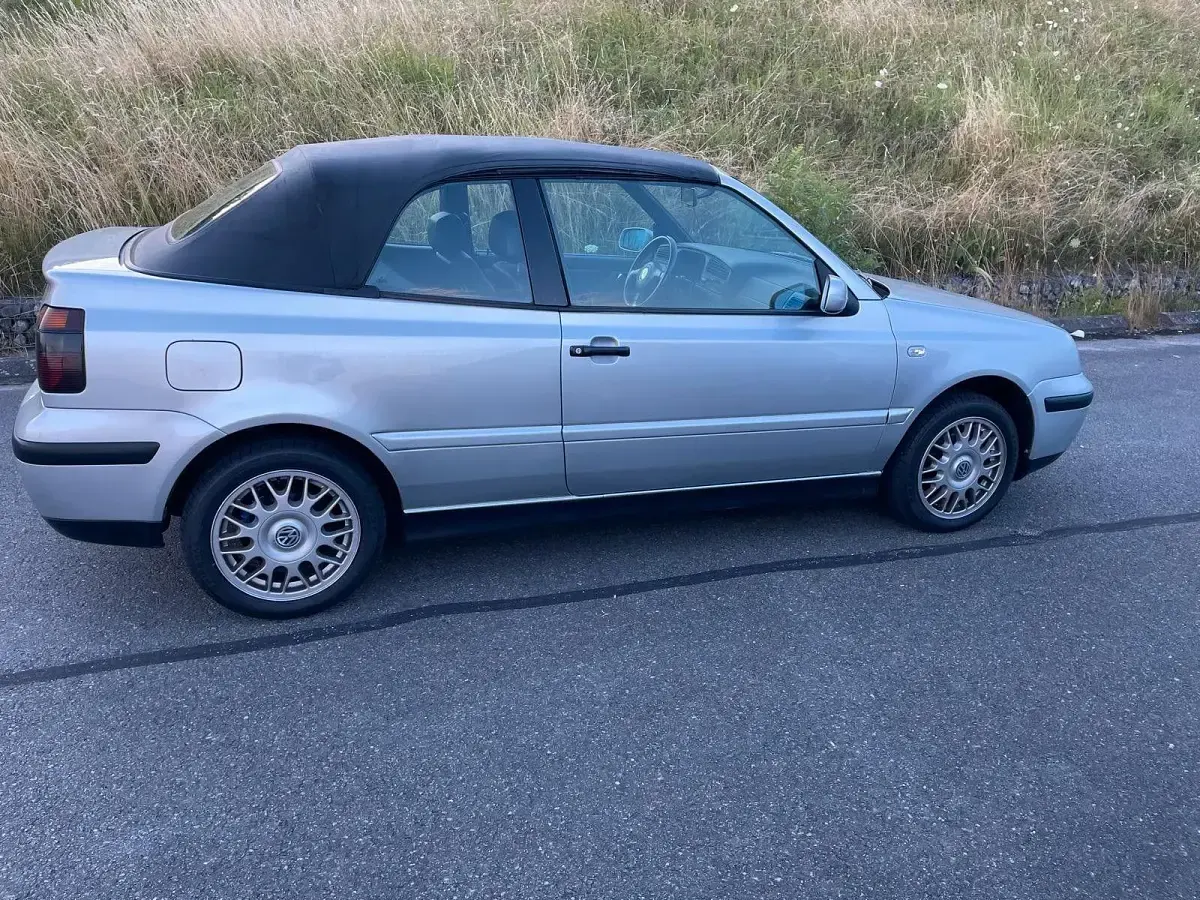 Gebraucht VW Golf Cabriolet Trendline 101 PS (74 kW) 2000 Silber Cabrio