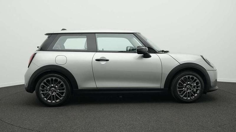Gebraucht Mini Cooper Classic 156 PS (114 kW) 2024 Grau Kleinwagen