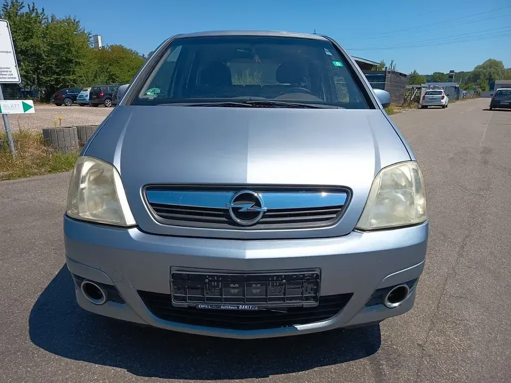 Gebraucht Opel Meriva Basis 105 PS (77 kW) 2006 Silber Van / Kleinbus