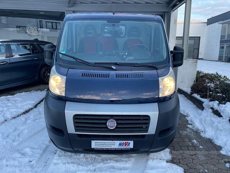 Blau Gebraucht 2011 Fiat Ducato Van | 7.990 € (Fairer Preis) - Bild 1/4