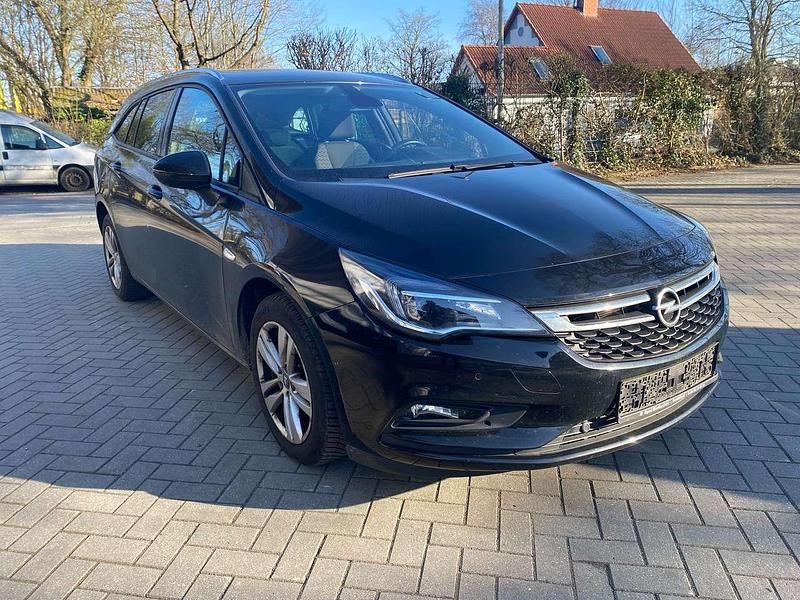 Gebraucht Opel Astra Dynamic 125 PS (91 kW) 2018 Schwarz Kombi