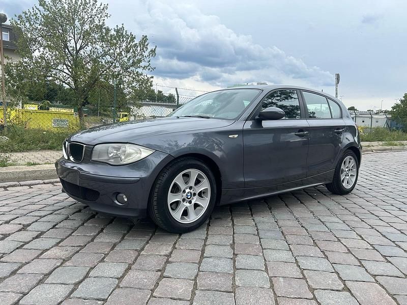 Gebraucht 2005 BMW 120 Kleinwagen | 5.650 € (Fairer Preis) - Bild 1/4