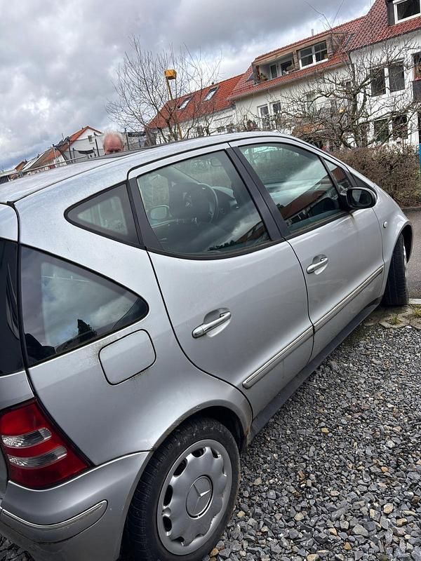 Gebraucht Mercedes A160 102 PS (75 kW) 2002 Silber Kleinwagen
