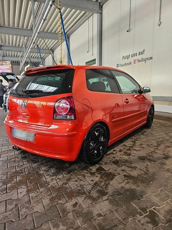 Orange Gebraucht 2009 VW Polo GT Limousine | 2.500 € (Guter Preis) - Bild 1/4