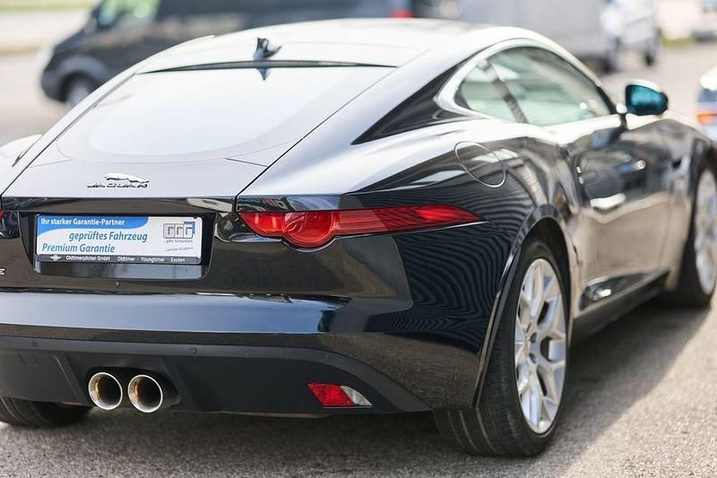 Gebraucht Jaguar F-Type Basis 340 PS (250 kW) 2015 Schwarz Coupé