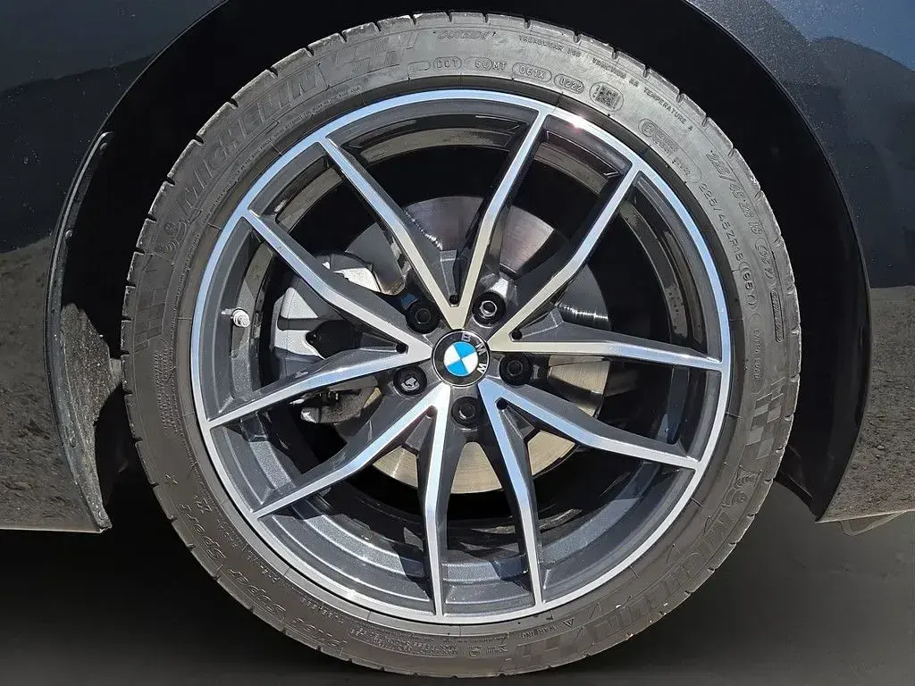 Gebraucht BMW Z4 Sport Line 197 PS (144 kW) 2022 Schwarz Cabrio