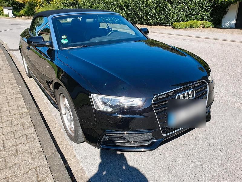 Gebraucht Audi A5 Cabriolet 170 PS (125 kW) 2013 Schwarz Cabrio