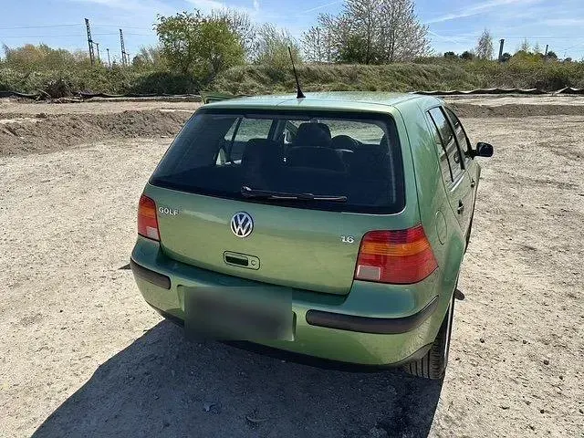 Gebraucht VW Golf III 100 PS (73 kW) 1999 Grün Limousine