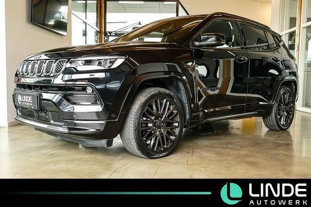 Carbon black metallic clear co Gebraucht 2021 Jeep Compass SUV | 22.700 € (Guter Preis) - Bild 1/4