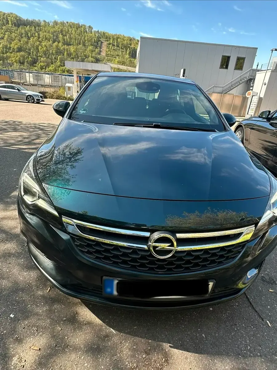 Usata Opel Astra Dynamic 136 CV (100 kW) 2015 Andere farben Utilitaria