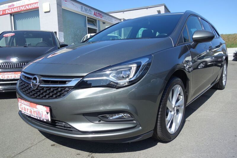 Grau Gebraucht 2018 Opel Astra Dynamic Kombi | 10.990 € (Guter Preis) - Bild 1/4