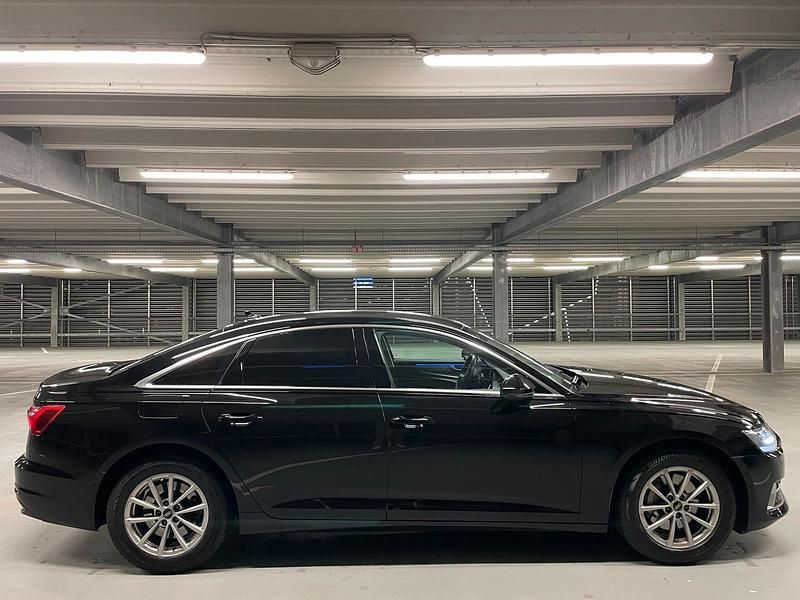 Gebraucht Audi A6 Sport 245 PS (180 kW) 2022 Schwarz Limousine