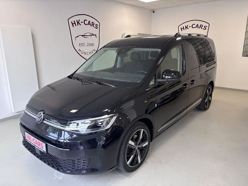Deep black perleffekt Gebraucht 2022 VW Caddy Maxi Style Van / Kleinbus | 25.900 € (Superpreis) - Bild 1/4