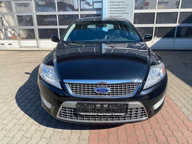 Gebraucht Ford Mondeo 145 PS (106 kW) 2010 Schwarz Kombi