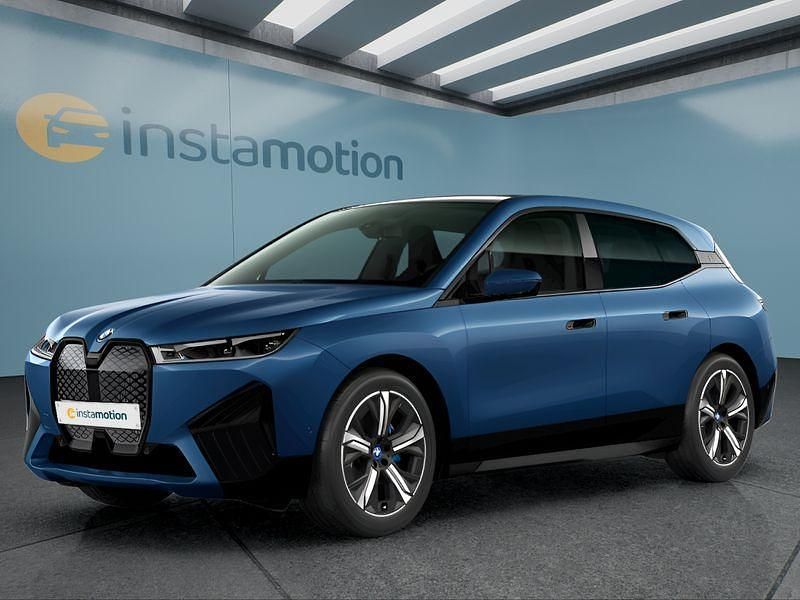 Blau Gebraucht 2024 BMW iX Sport Line SUV | 53.249 € (Fairer Preis) - Bild 1/4
