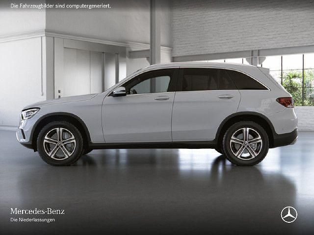 Gebraucht Mercedes GLC300e 320 PS (235 kW) 2022