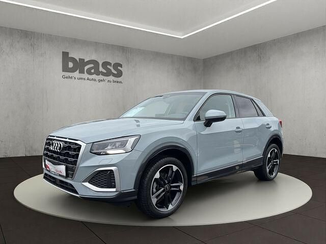 Gebraucht Audi Q2 Advanced Plus 116 PS (85 kW) 2024 Grau (pfeilgrau perleffekt) SUV