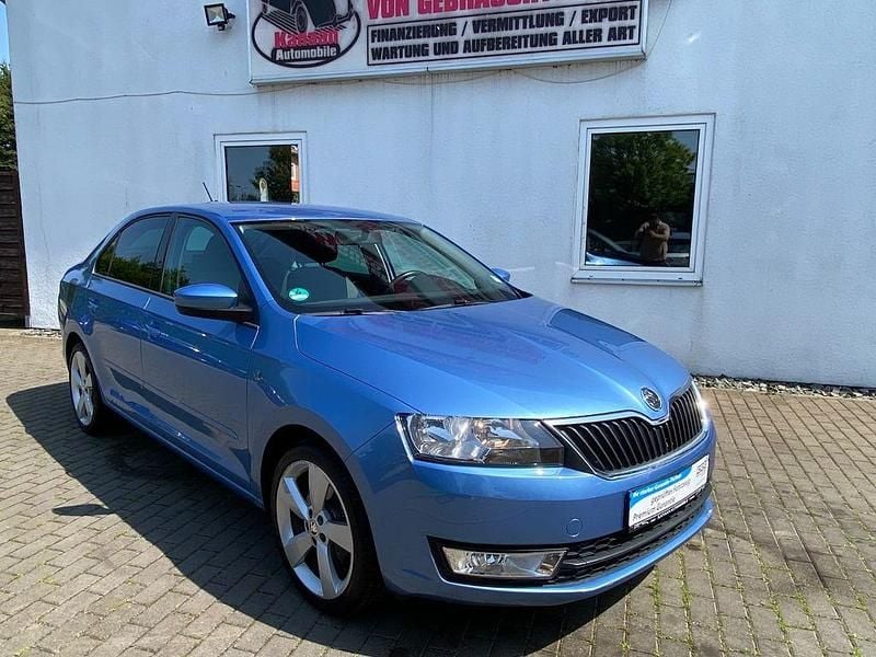 Blau Gebraucht 2014 Skoda Rapid Elegance Limousine | 7.950 € (Guter Preis) - Bild 1/4
