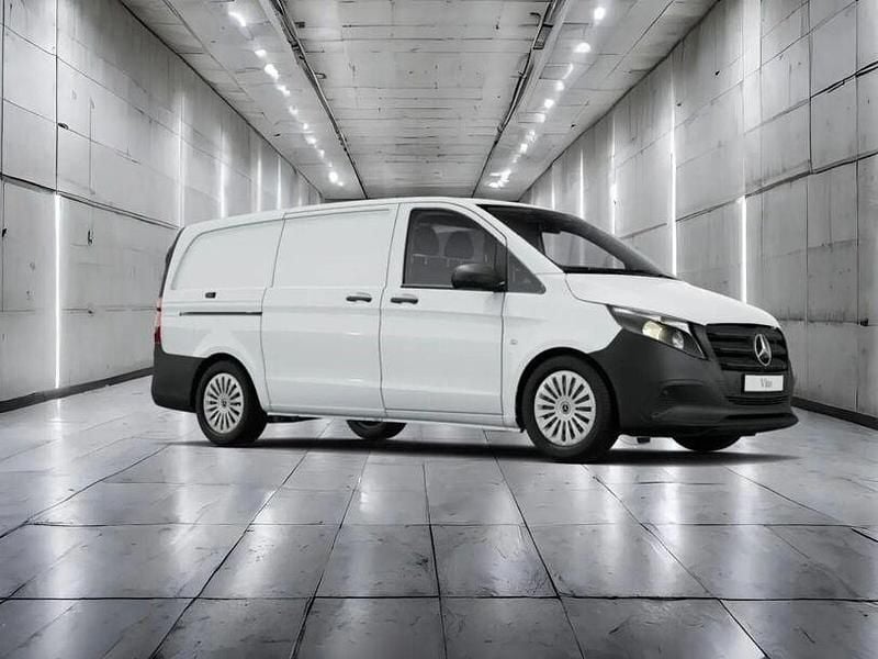 Gebraucht Mercedes Vito 163 PS (119 kW) 2024 Weiss Van