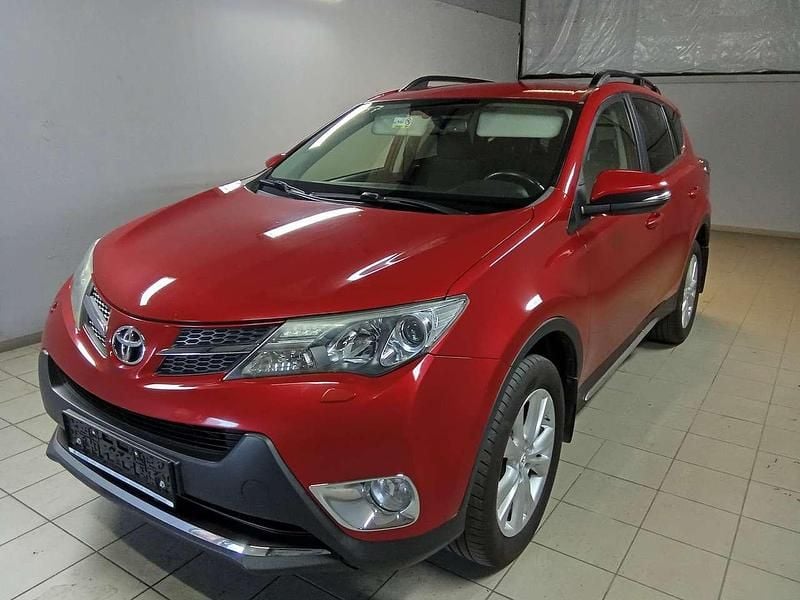 Rot Gebraucht 2013 Toyota RAV4 Life SUV | 11.900 € (Fairer Preis) - Bild 1/4