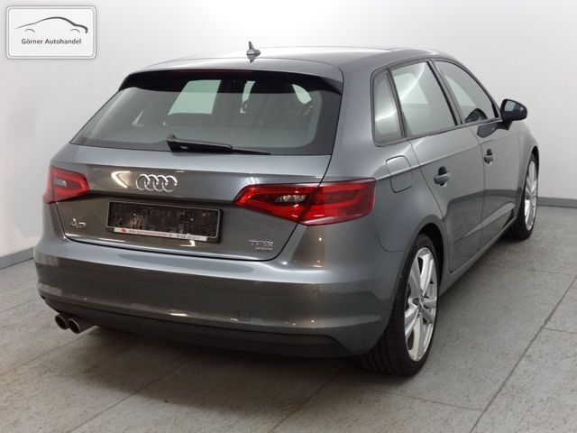 Gebraucht Audi A3 Sportback S-Line 180 PS (132 kW) 2014 Grau metallic Kleinwagen