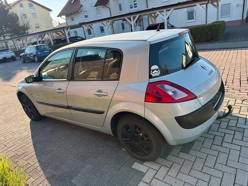 Gebraucht Renault Mégane II 2005 Silber Limousine