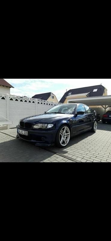 Blau Gebraucht 2002 BMW 330 M Sport Limousine | 3.799 € (Superpreis) - Bild 1/4