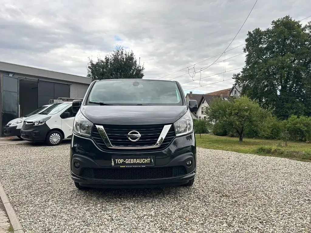 Gebraucht Nissan NV300 Premium Edition 145 PS (106 kW) 2018 Schwarz Van