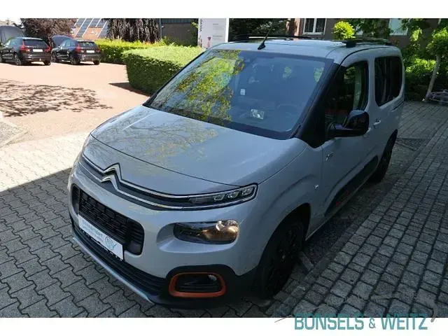 Gebraucht Citroën e-Berlingo Shine 110 PS (80 kW) 2019 Lackierung sable/typ aussenver Van / Kleinbus