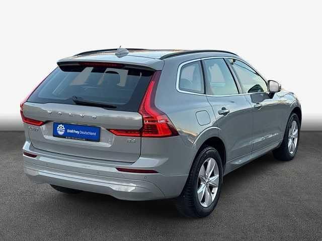 Gebraucht Volvo XC60 Core 197 PS (144 kW) 2023 SUV
