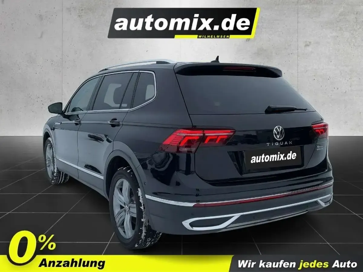 Gebraucht VW Tiguan Allspace Elegance 200 PS (147 kW) 2022 Schwarz SUV