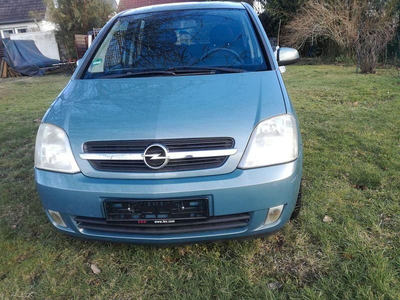 Grau Gebraucht 2005 Opel Meriva Van / Kleinbus | 3.200 € (Fairer Preis) - Bild 1/4