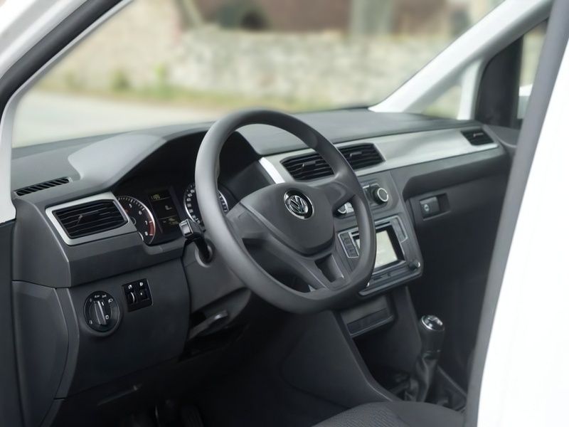 Gebraucht VW Caddy Trendline 102 PS (75 kW) 2020 Weiß Van / Kleinbus