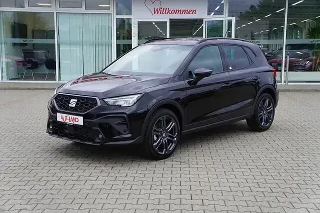 Neu Seat Arona FR 150 PS (110 kW) 2026 Schwarz SUV