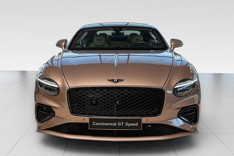 Neu Bentley Continental 782 PS (575 kW) 2026 Beige