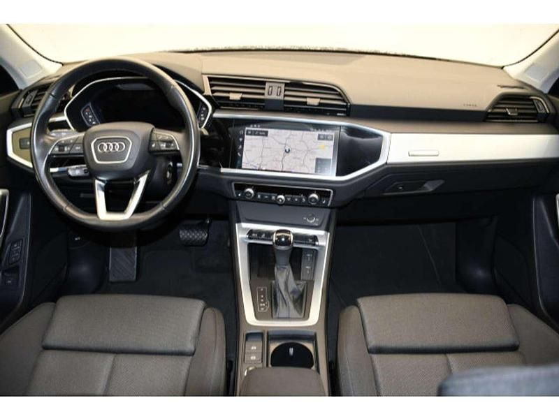 Gebraucht Audi Q3 Basis 245 PS (180 kW) 2022 Navarrablau metallic SUV