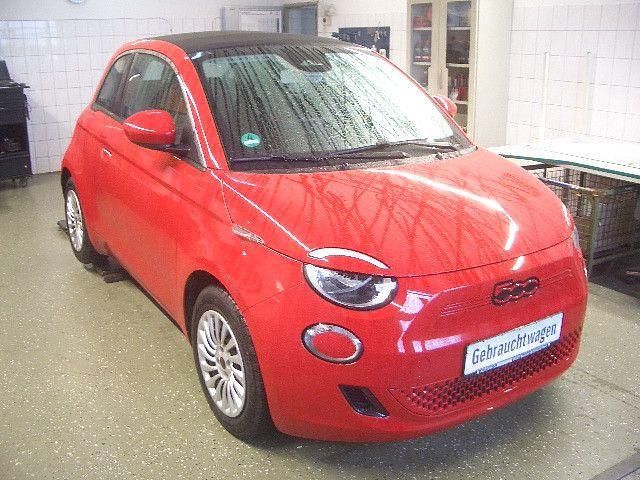 Gebraucht Fiat 500e Red 69 kW (95 PS) 2022 Rot Cabrio