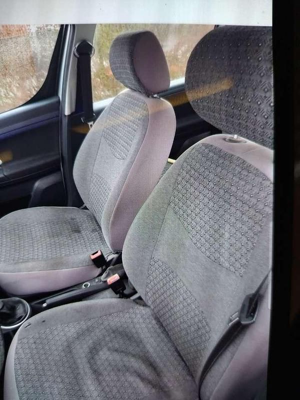 Gebraucht Skoda Roomster Plus Edition 105 PS (77 kW) 2009 Van / Kleinbus